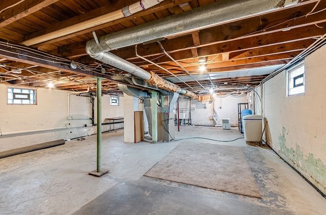 303 Anderson Avenue, Joliet, IL 60433