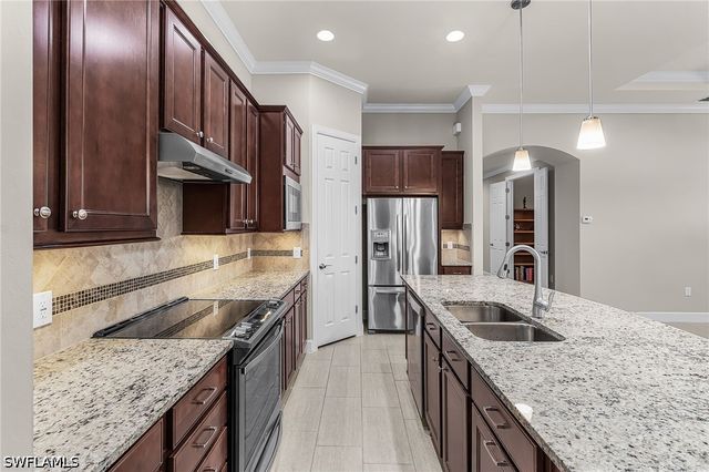 20557 Wilderness CT, Estero, FL 33928