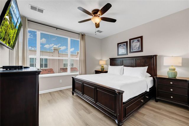 5064 TIDEVIEW CIRCLE 82, Orlando, FL 32819