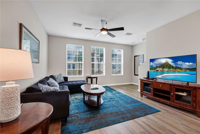 5064 TIDEVIEW CIRCLE 82, Orlando, FL 32819