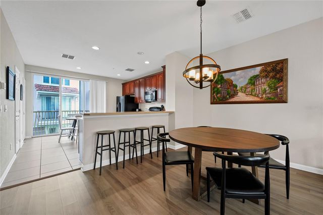 5064 TIDEVIEW CIRCLE 82, Orlando, FL 32819