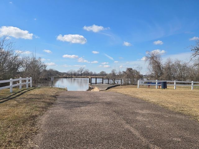 2803 Pearce Meadow, Rosharon, TX 77583