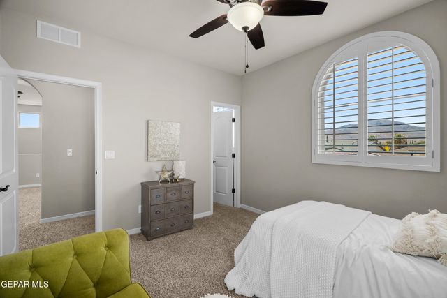 14441 Dune Flower Parkway, Horizon City, TX 79928