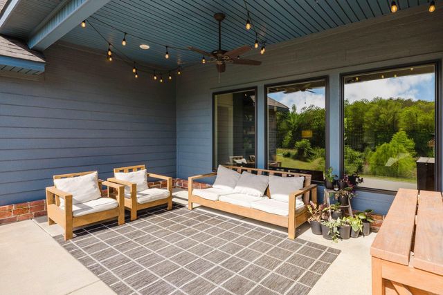 5950 Nickel Bill James Rd, Benton, AR 72019