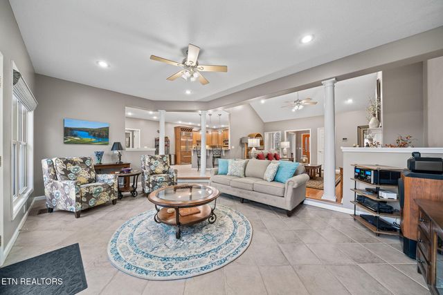 120 Valarian Drive, Crossville, TN 38558