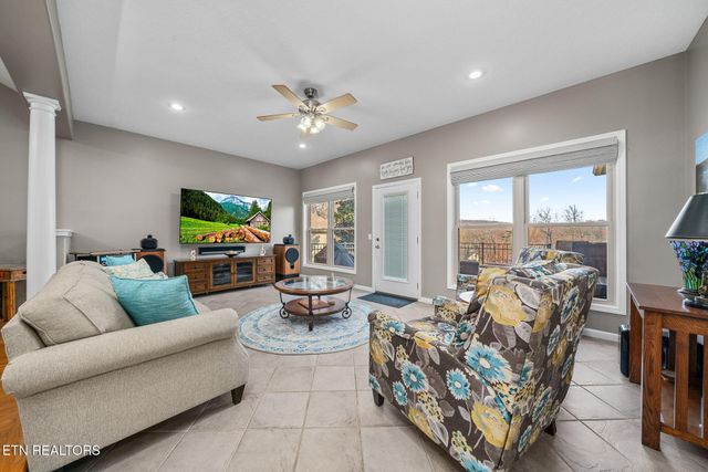 120 Valarian Drive, Crossville, TN 38558