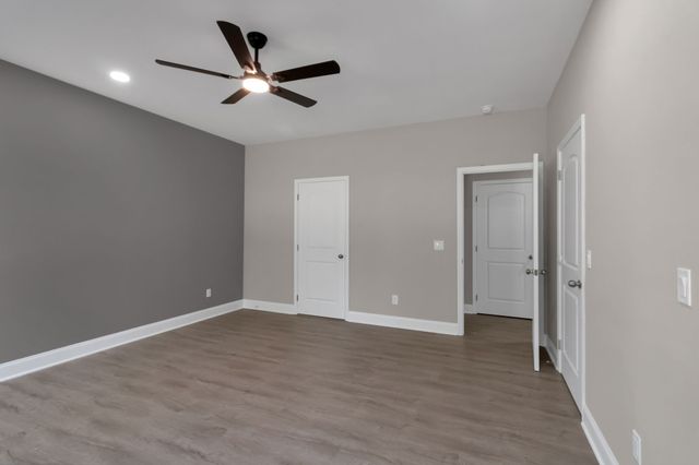 74 Mockingbird Ln, Paris, TN 38242