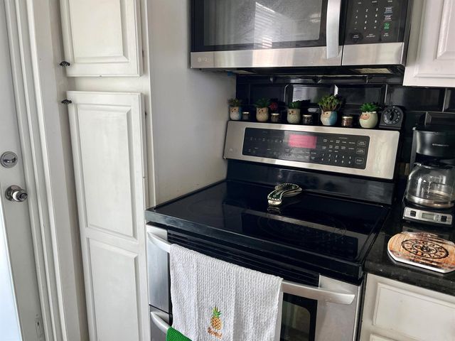 201 N Ocean Boulevard 302, Pompano Beach, FL 33062