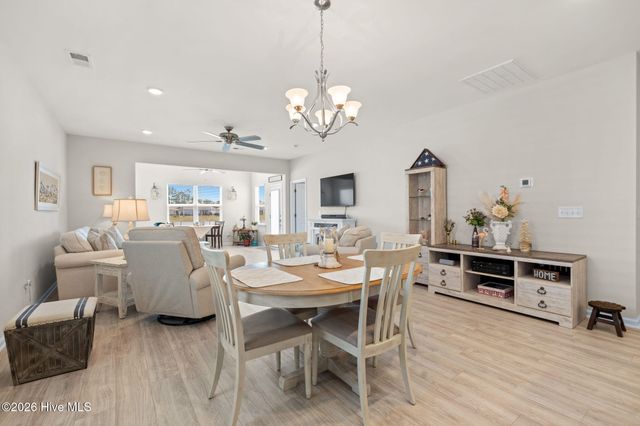9414 Barnstormer Drive, Calabash, NC 28467