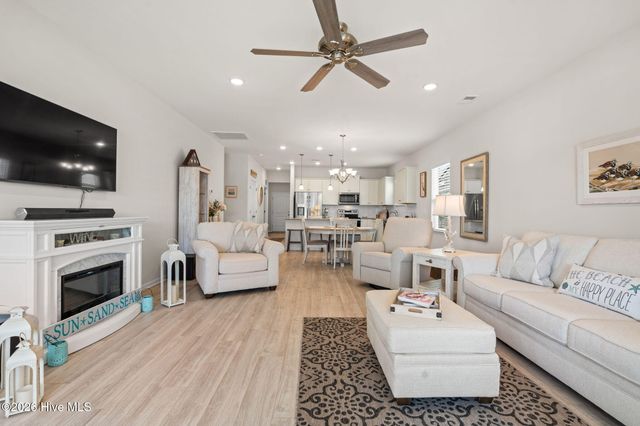 9414 Barnstormer Drive, Calabash, NC 28467