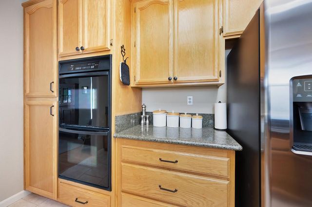 11761 Graeagle Ln, Auburn, CA 95602