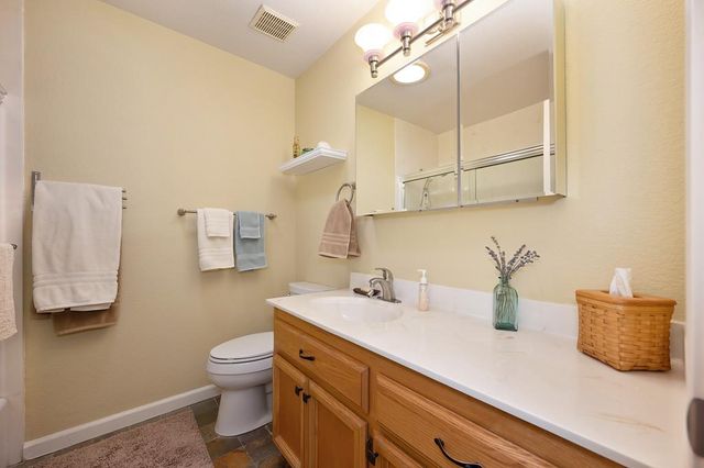 11761 Graeagle Ln, Auburn, CA 95602