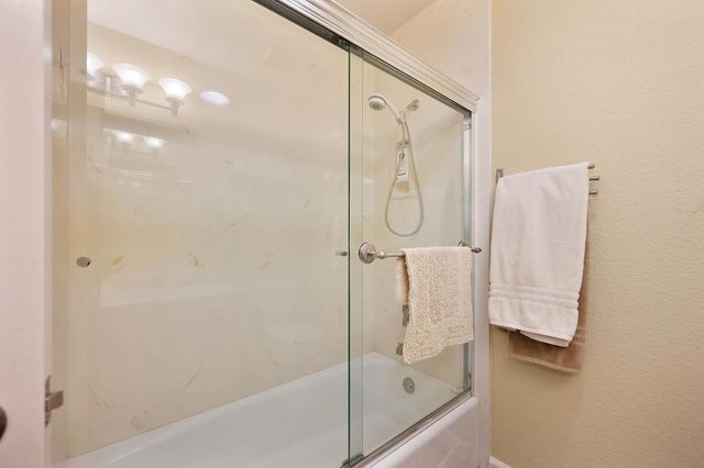 11761 Graeagle Ln, Auburn, CA 95602
