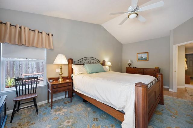 11761 Graeagle Ln, Auburn, CA 95602