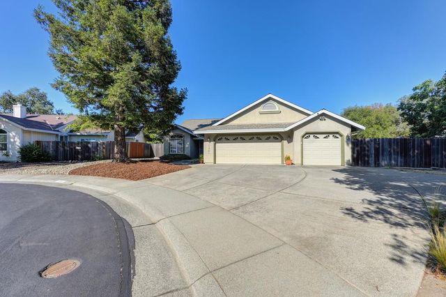11761 Graeagle Ln, Auburn, CA 95602