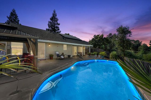 11761 Graeagle Ln, Auburn, CA 95602