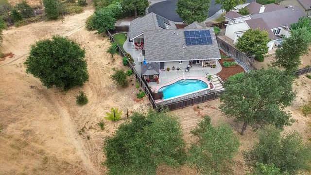 11761 Graeagle Ln, Auburn, CA 95602