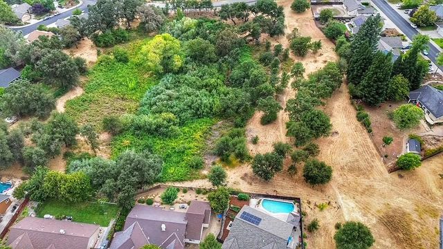 11761 Graeagle Ln, Auburn, CA 95602
