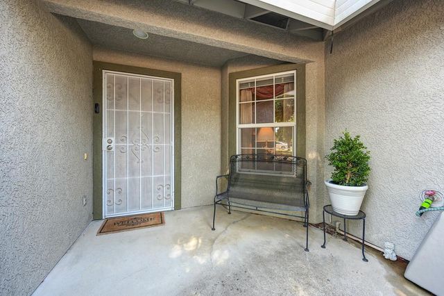 11761 Graeagle Ln, Auburn, CA 95602