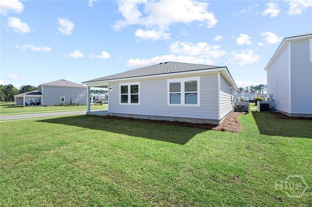 415 Crosstown Avenue, Richmond Hill, GA 31324