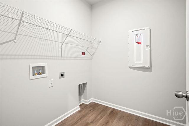 415 Crosstown Avenue, Richmond Hill, GA 31324