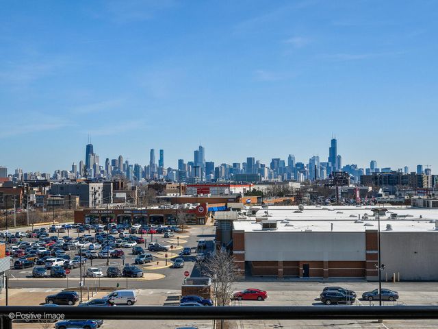 2614 N CLYBOURN Avenue 402, Chicago, IL 60614