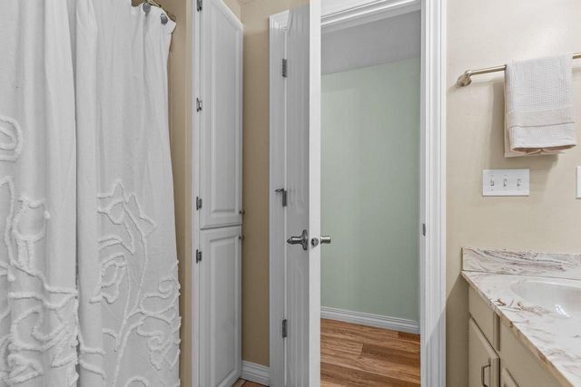 3225 N ABENDROTH STREET, Appleton, WI 54914