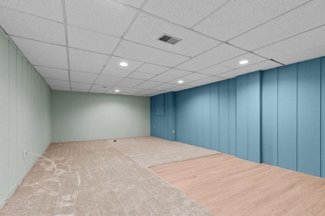 3225 N ABENDROTH STREET, Appleton, WI 54914