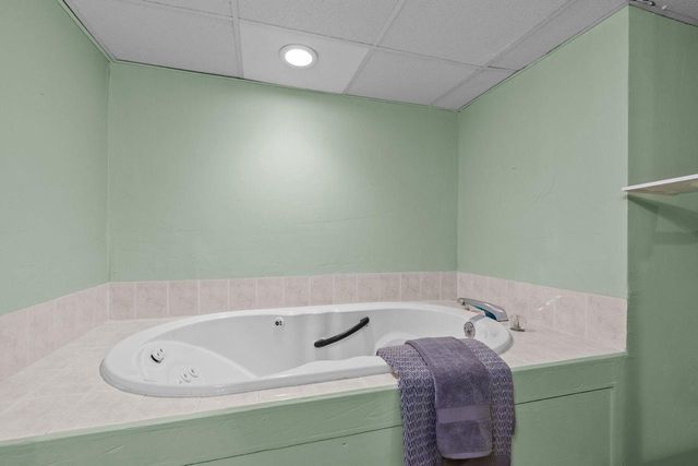 3225 N ABENDROTH STREET, Appleton, WI 54914