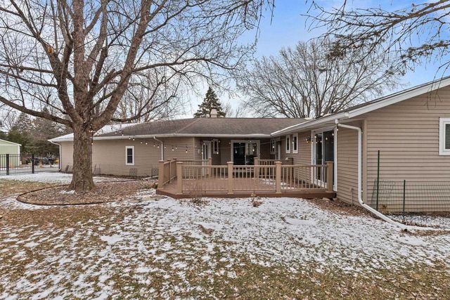 3225 N ABENDROTH STREET, Appleton, WI 54914