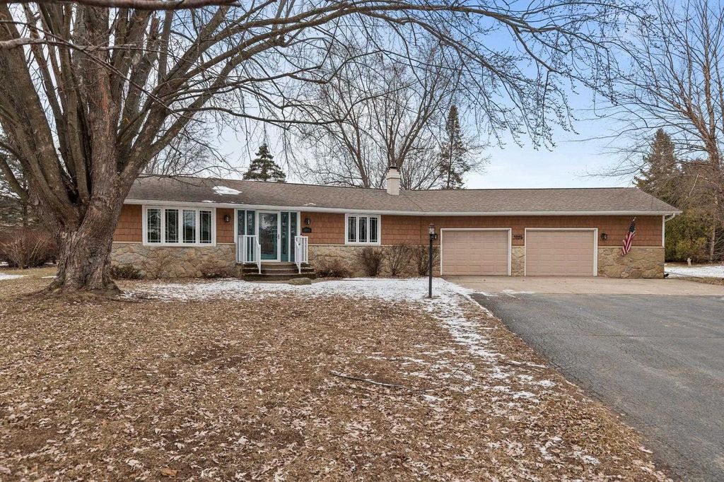 3225 N ABENDROTH STREET, Appleton, WI 54914