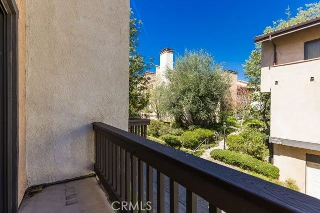 21900 Marylee Street 277, Woodland Hills, CA 91367