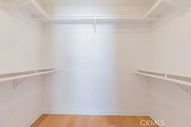 21900 Marylee Street 277, Woodland Hills, CA 91367