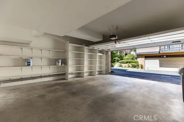 21900 Marylee Street 277, Woodland Hills, CA 91367