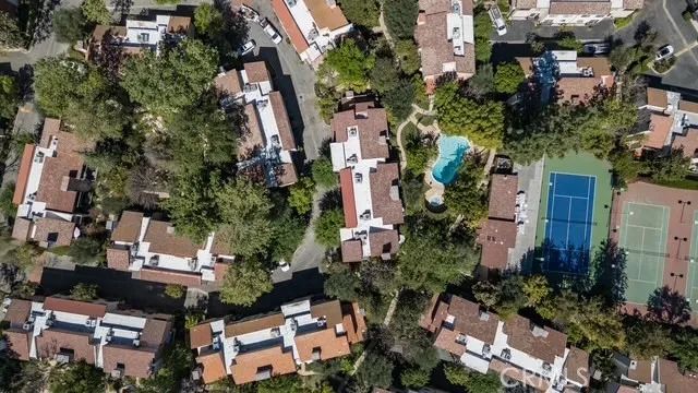 21900 Marylee Street 277, Woodland Hills, CA 91367