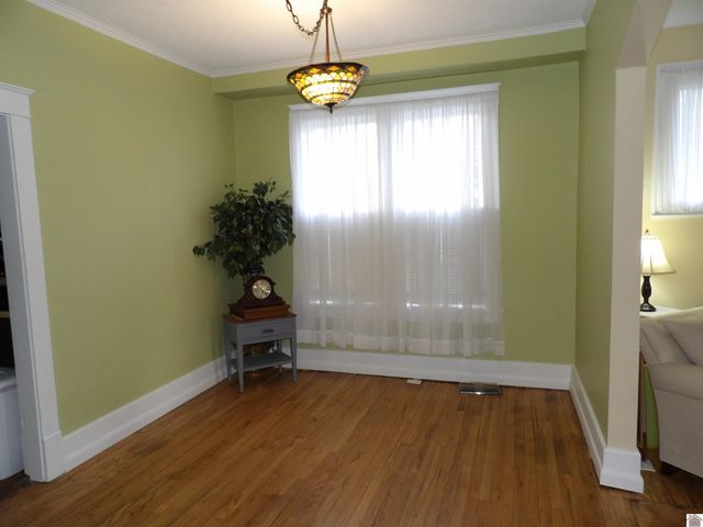 307 S 25th St, Paducah, KY 42003