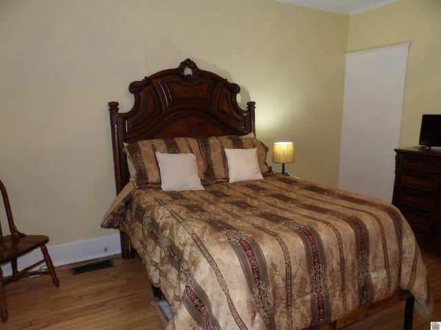 307 S 25th St, Paducah, KY 42003
