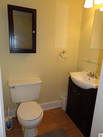 307 S 25th St, Paducah, KY 42003