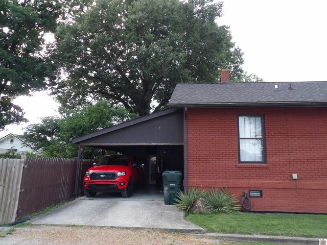 307 S 25th St, Paducah, KY 42003