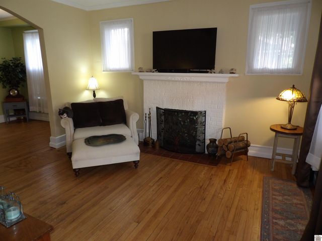 307 S 25th St, Paducah, KY 42003