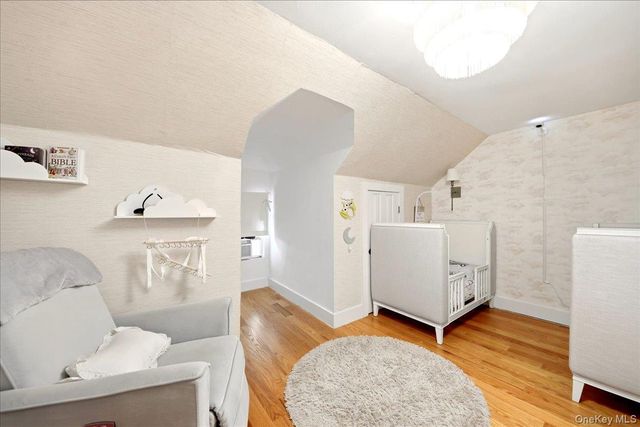 50 S 7th Avenue, Mount Vernon, NY 10550