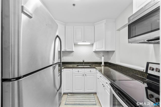 31 High Street 4-2C, Norwalk, CT 06851