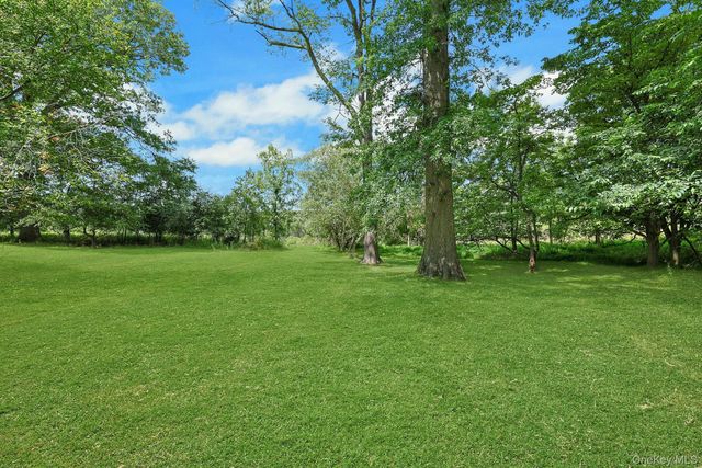 130 Apple Lane Drive, Middletown, NY 10940
