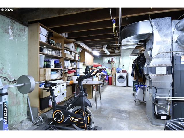 414 W 20TH St, Vancouver, WA 98660