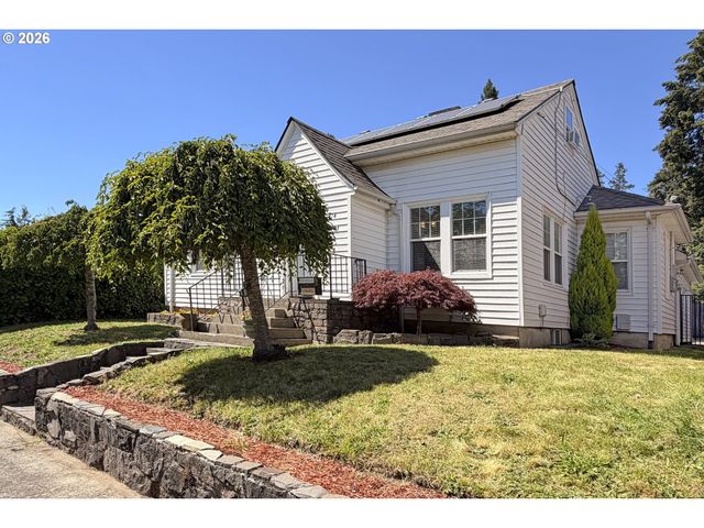 414 W 20TH St, Vancouver, WA 98660