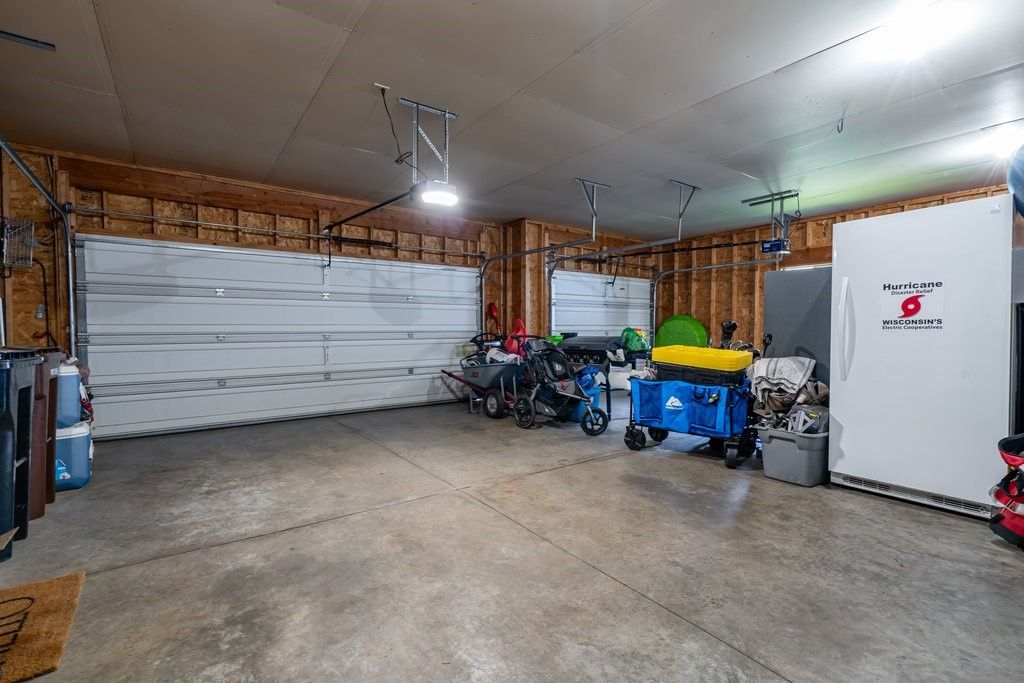 Image 36 of property listing at 4309 Pine Meadow Drive, Eau Claire, WI 54701