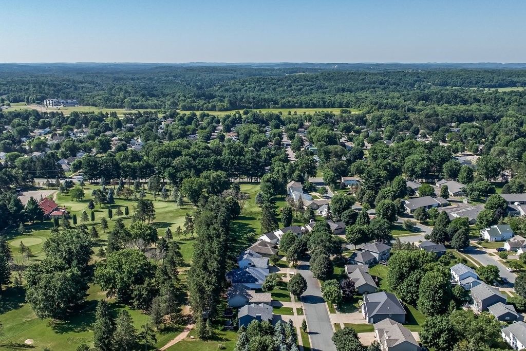 Image 43 of property listing at 4309 Pine Meadow Drive, Eau Claire, WI 54701