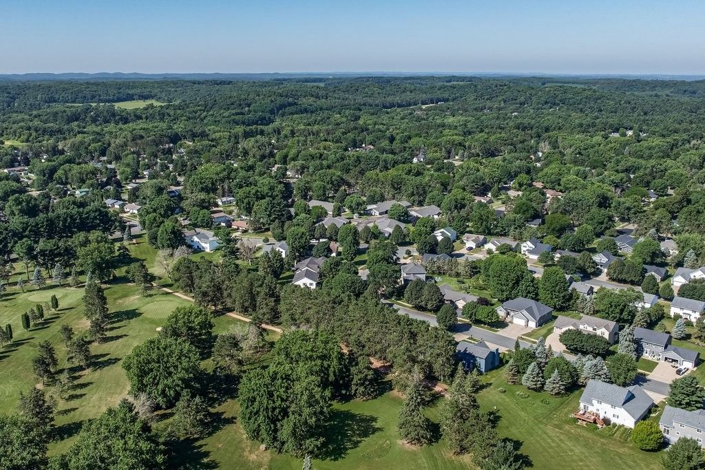 Image 45 of property listing at 4309 Pine Meadow Drive, Eau Claire, WI 54701