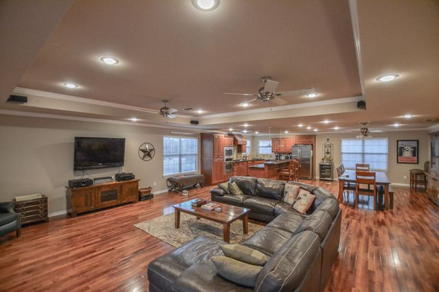 327 CR 2275, Mineola, TX 75773