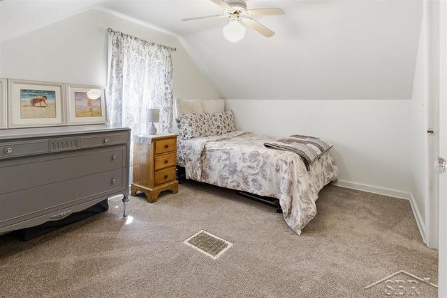 306 E Sugnet Road, Midland, MI 48642